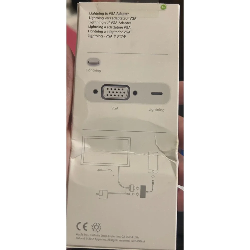 Apple Lightning to VGA Adapter MD825AM/A White for iPhone iPad iPod